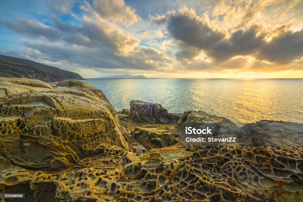 istockphoto-1211408158-1024×1024
